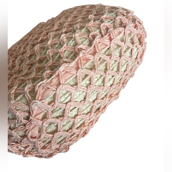 A New Day Pink Straw Purse - Picture 5 of 5